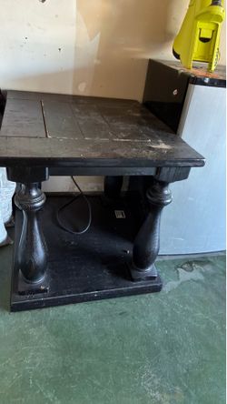 Black Wooden Side Table / Coffee Table
