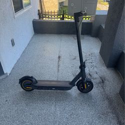 Used segway kickscooter in working condition