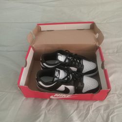 Brand New Nike Dunks Low (Womens) Size 8.5