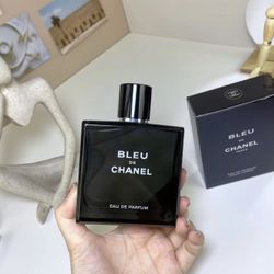Bleu De Chanel Eau de Parfum Cologne (NEW)