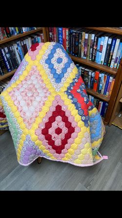 Gorgeous, vintage hand quilted