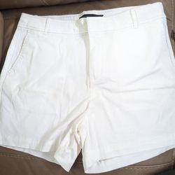 NY&C - White Shorts, Size 10.