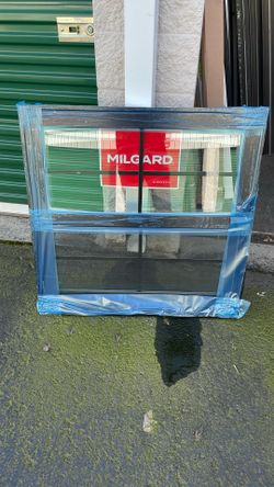 Milgard 36x34 1/2 SH $100