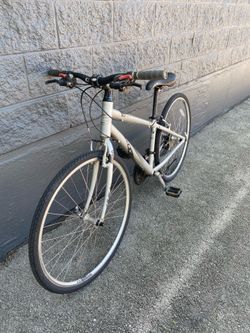 HIGH QUALITY : CANNONDALE : HYBRID : SMALL