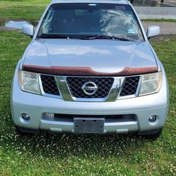 2006 Nissan Pathfinder ** Clean Title *** 3500