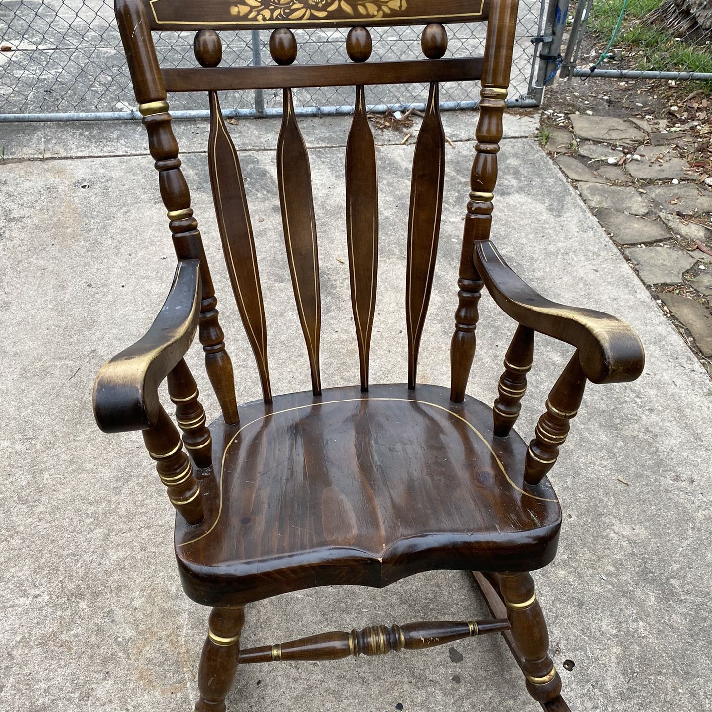 Virginia House Vintage Rocking Chair for Sale in San Antonio TX