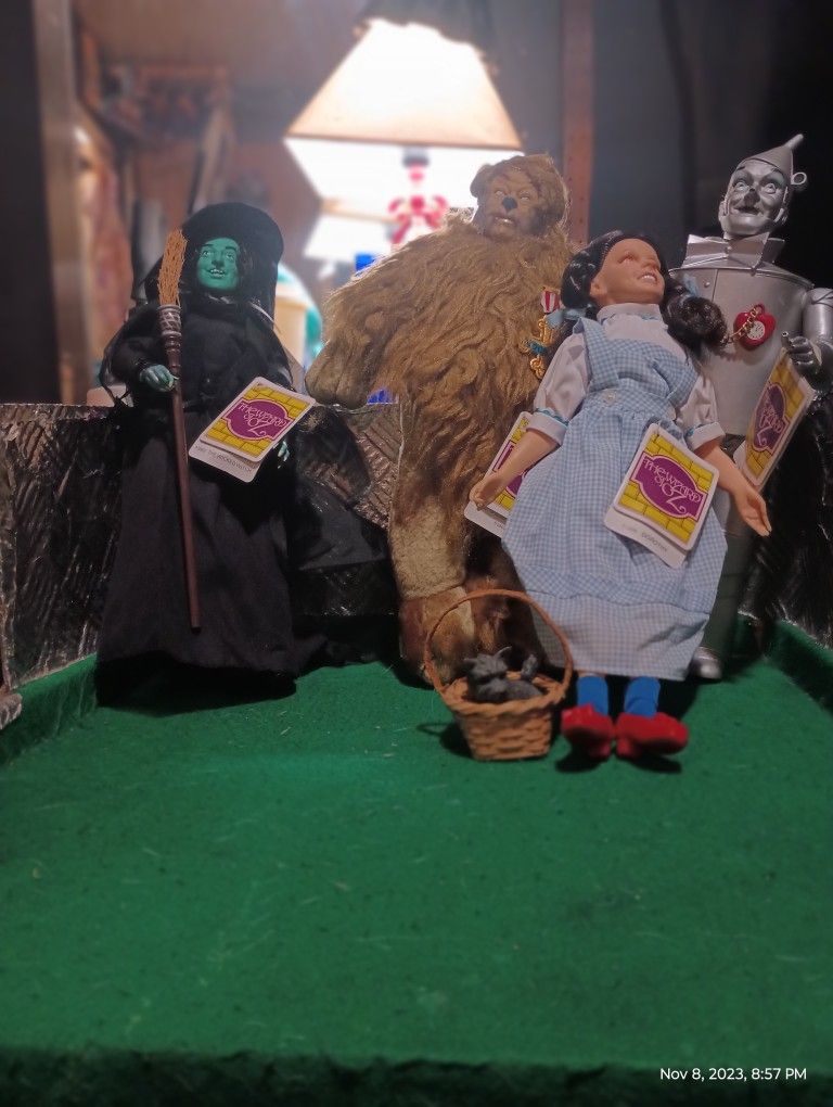 Wizard Of Oz Collectibles
