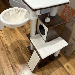 Feandrea Cat Condo/tree