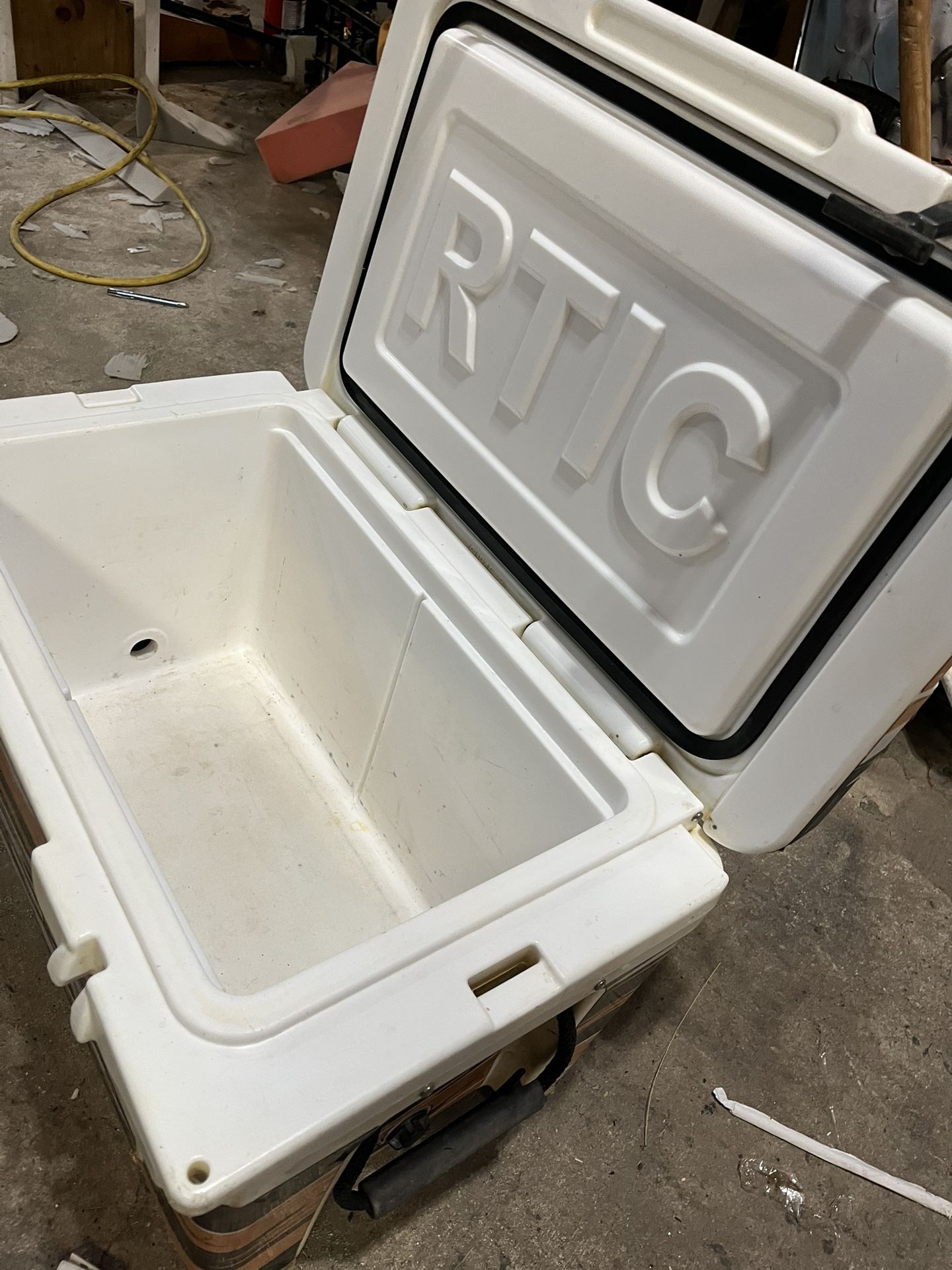 Cooler Polaris Brand 