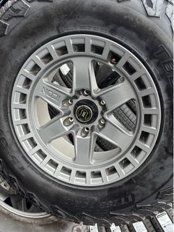 ICON WHEELS AND TBB TIRES 17x8.5.  6x139