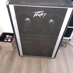 PEAVEY SPEAKERS 4 12"