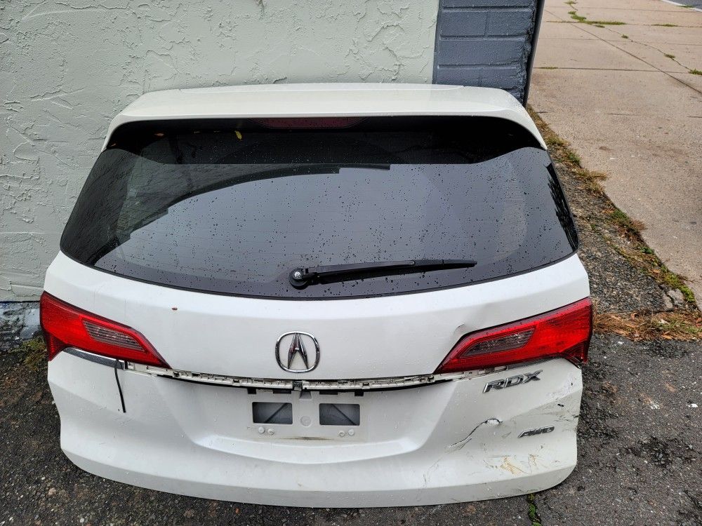 2014 Acura RDX rear door