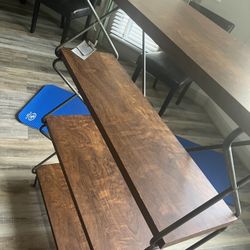 Bookshelves 