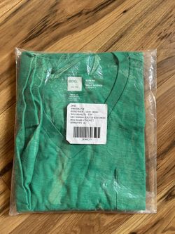 BDG Slim Fit Shirt - Size XL - NEW!!
