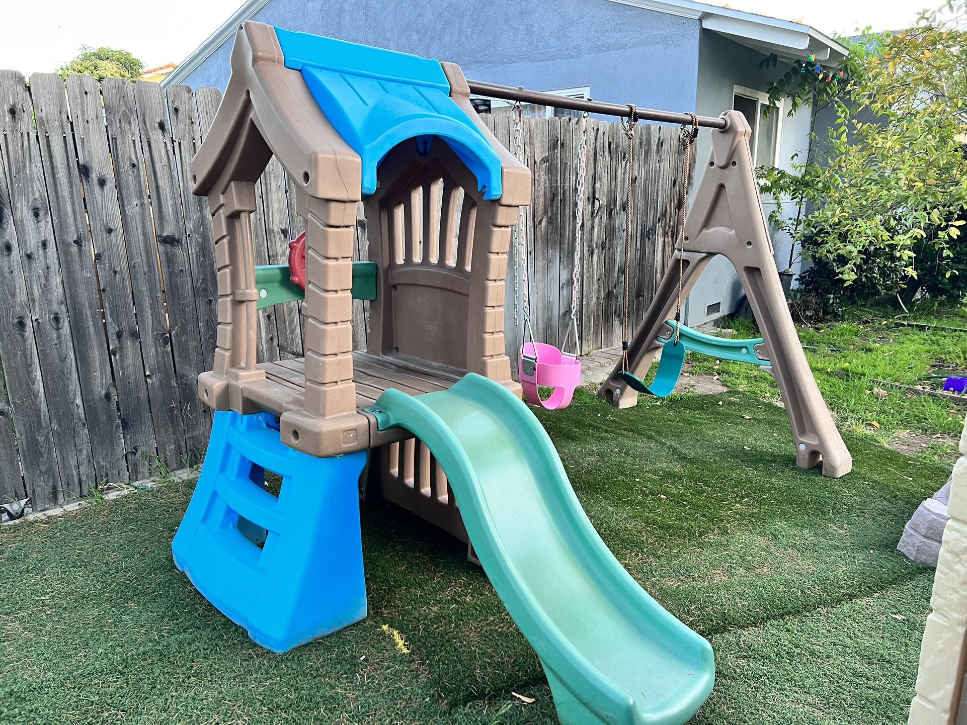 Step 2 Swing Set for Sale in Escondido, CA OfferUp