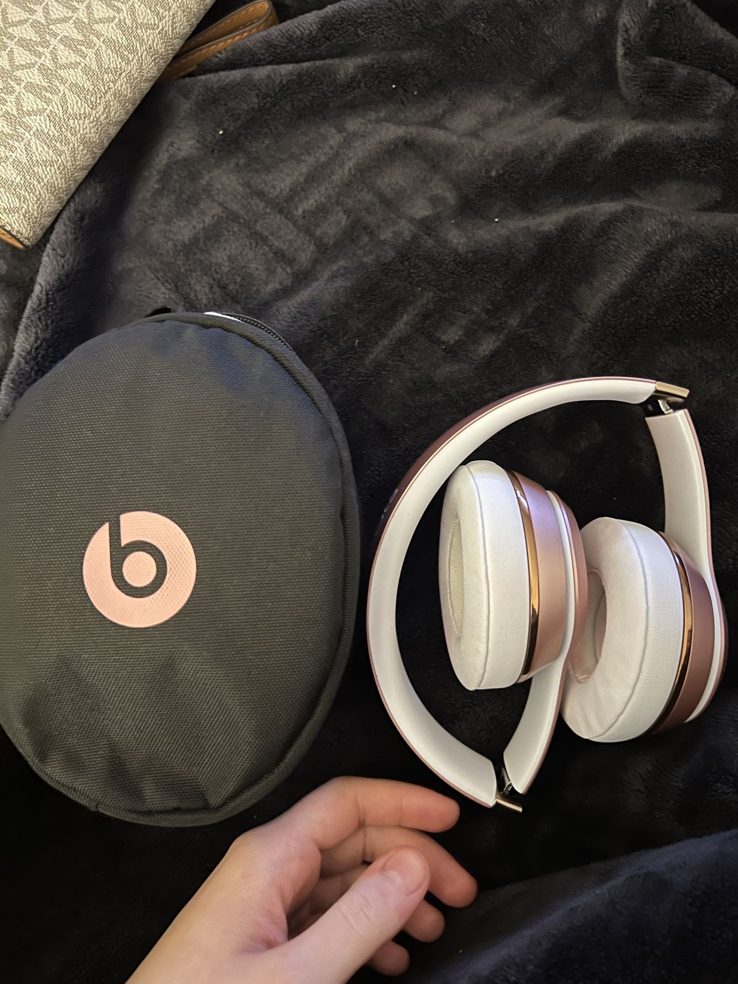 Pink beats 