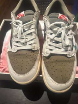 Travis Scott Jordan 1 Low Olive Green Size 12.5 Used Authentic
