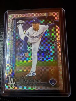 Topps Chrome X fractor Yoshinobu Yamamoto