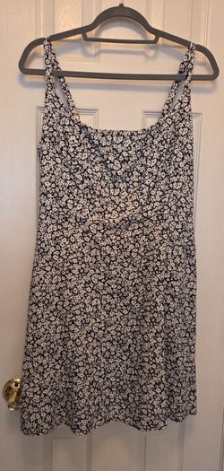 Womens Old Navy Brand Black/White Linen Sundress Size L - Brand New!