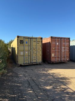 Storage shipping containers