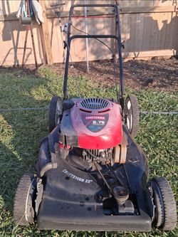 Lawn Mower for Parts of Fix/Cortacésped para Partes o Reparar