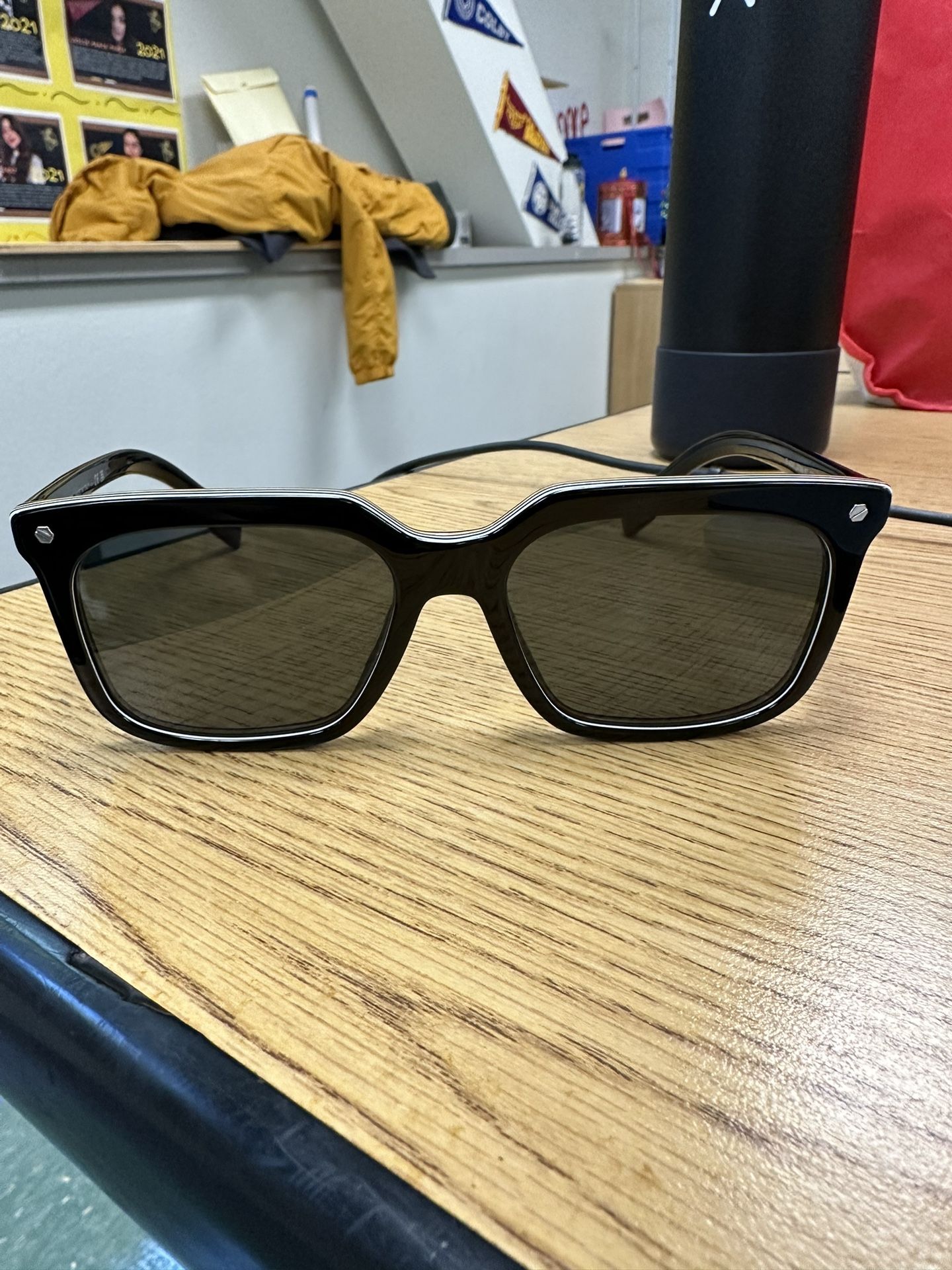 BURBERRY Sunglasses BE4337 Carnaby