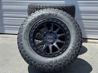 18" NEW Black Wheels Rims and Tires TOYOTA FORD Tundra Sequoia 5x150 F150 Expedition Tacoma 4Runner Lexus GX460 6x139 Lincoln Navigator 6x135