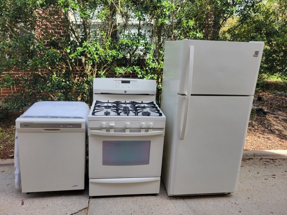 Fridge, Stove And Dishwasher