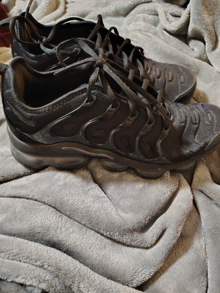 Women's Black Nike Vapormax Shoes 