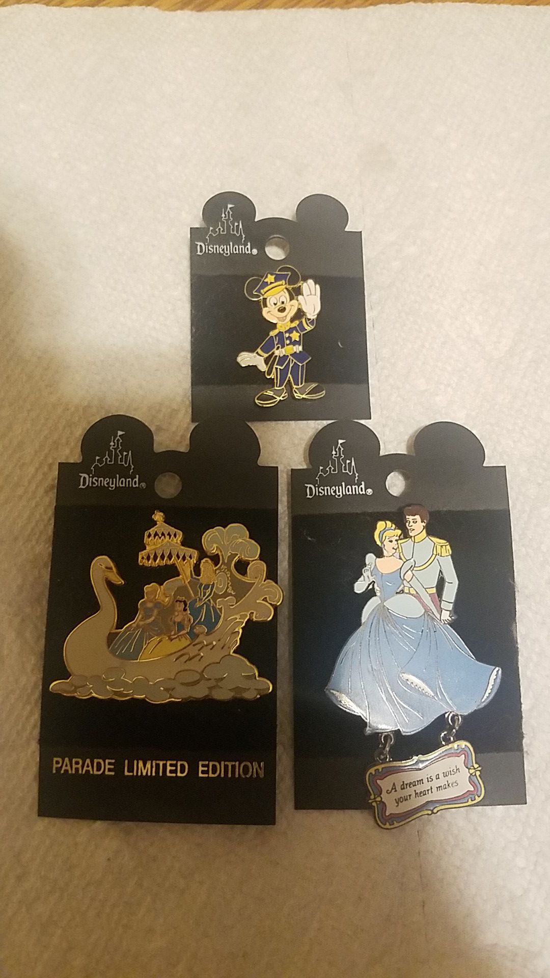 Disney Trading Pins lot