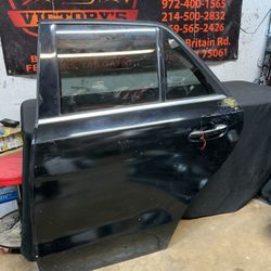 MERCEDES BENZ GLE350 W166 LH REAR DOOR 2016-2019 OEM