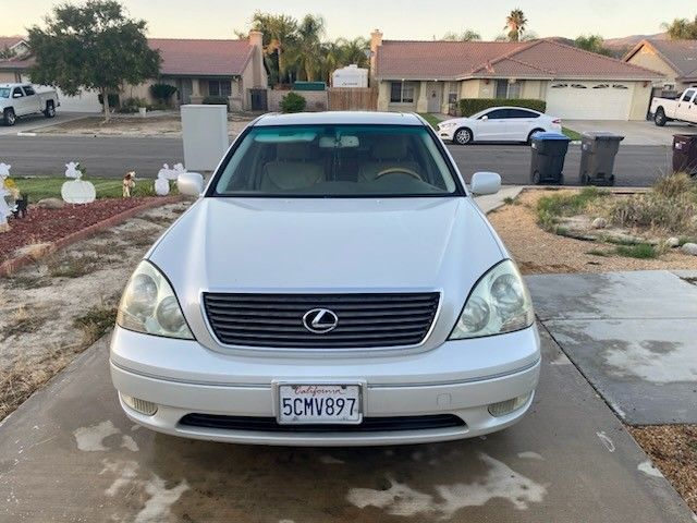 2001 Lexus LS 430