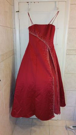Prom or formal wear dress