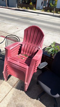 Lawn Chairs (6) Free