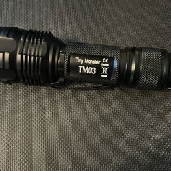 Nitecore TM03 Flashlight