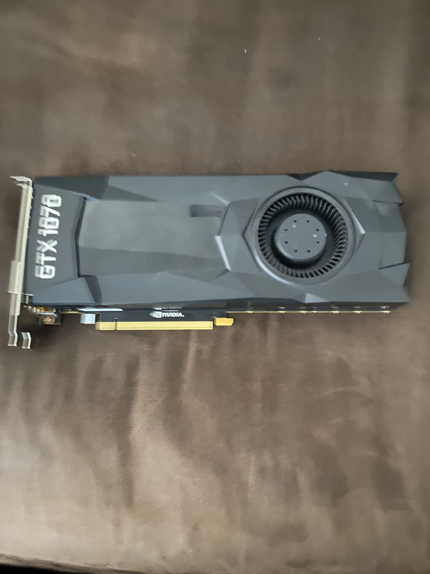 1070 8 Gb Ddr5 (barely Used )
