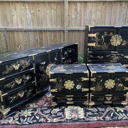 Antique Chinese furniture