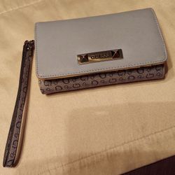Guess Bolsita Para Tarjetas Muy Practica