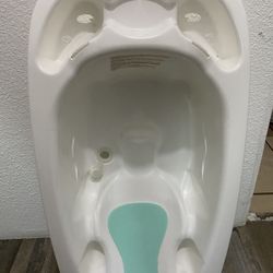 Used Baby Bath Tub 