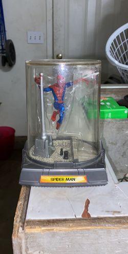 Spider Man Sculpture