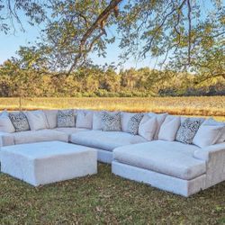 Chaise Sectional Sofa 