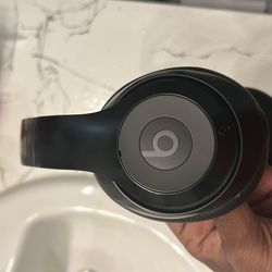 Beats by Dre Studio 3 wireless