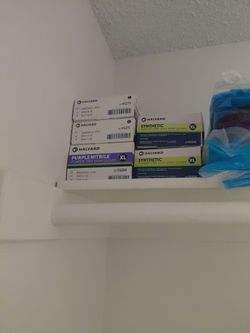 Halyard Exam Gloves Mixed Lot – 5 Boxes