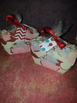 Cupcake xmas soaps