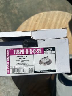 Floor plugs