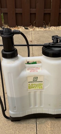 Pump sprayer
