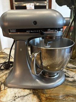 KitchenAid Classic Plus tilt stand mixer