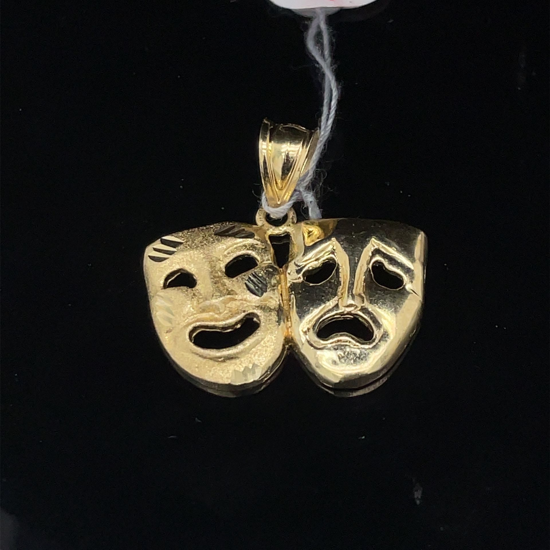 10KT Yellow Gold Smile Now Cry Later Pendant 2.60g 182654/20