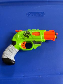 Nerf Zombie Double Strike Blaster with 2 mixed matched darts. Out of package.