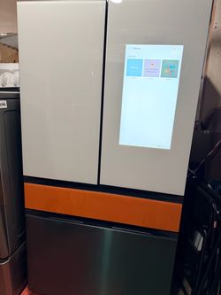 Samsung Bespoke French Door Refrigerator with Family Hub